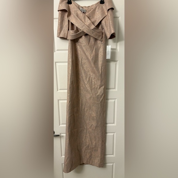 NWT Teri Jon Rickie Freeman Rose Gold Glitter Off Shoulder Column Gown Dress 8 - Picture 8 of 13